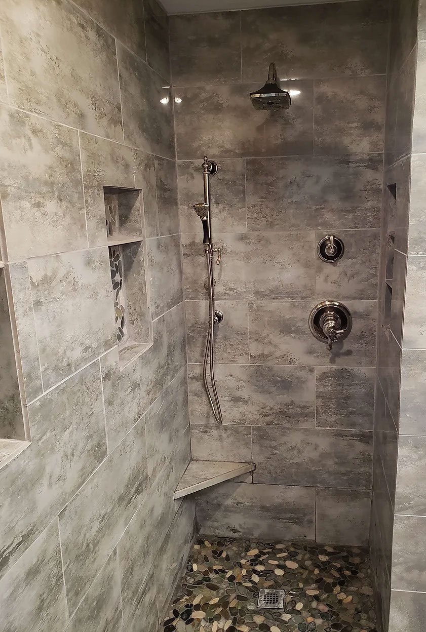 Bathroom Remodeling Gallery image
