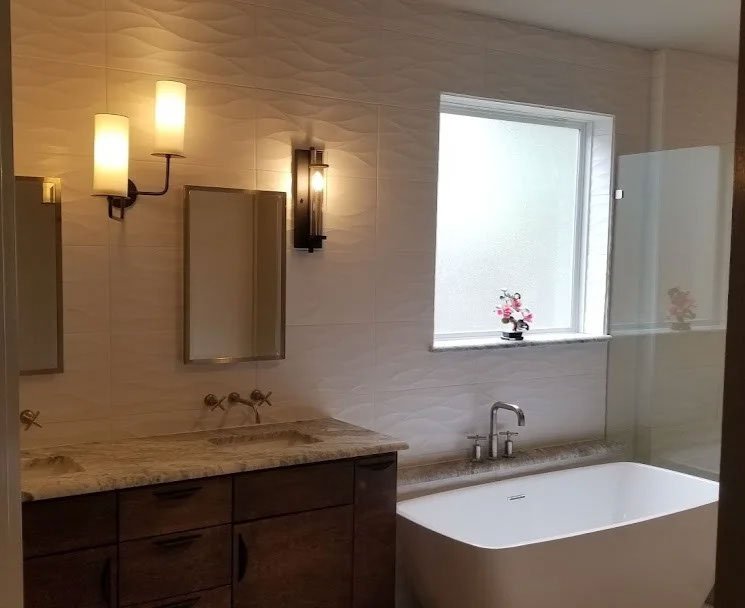 Bathroom Remodeling Gallery image