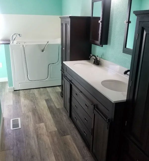 Bathroom Remodeling Gallery image