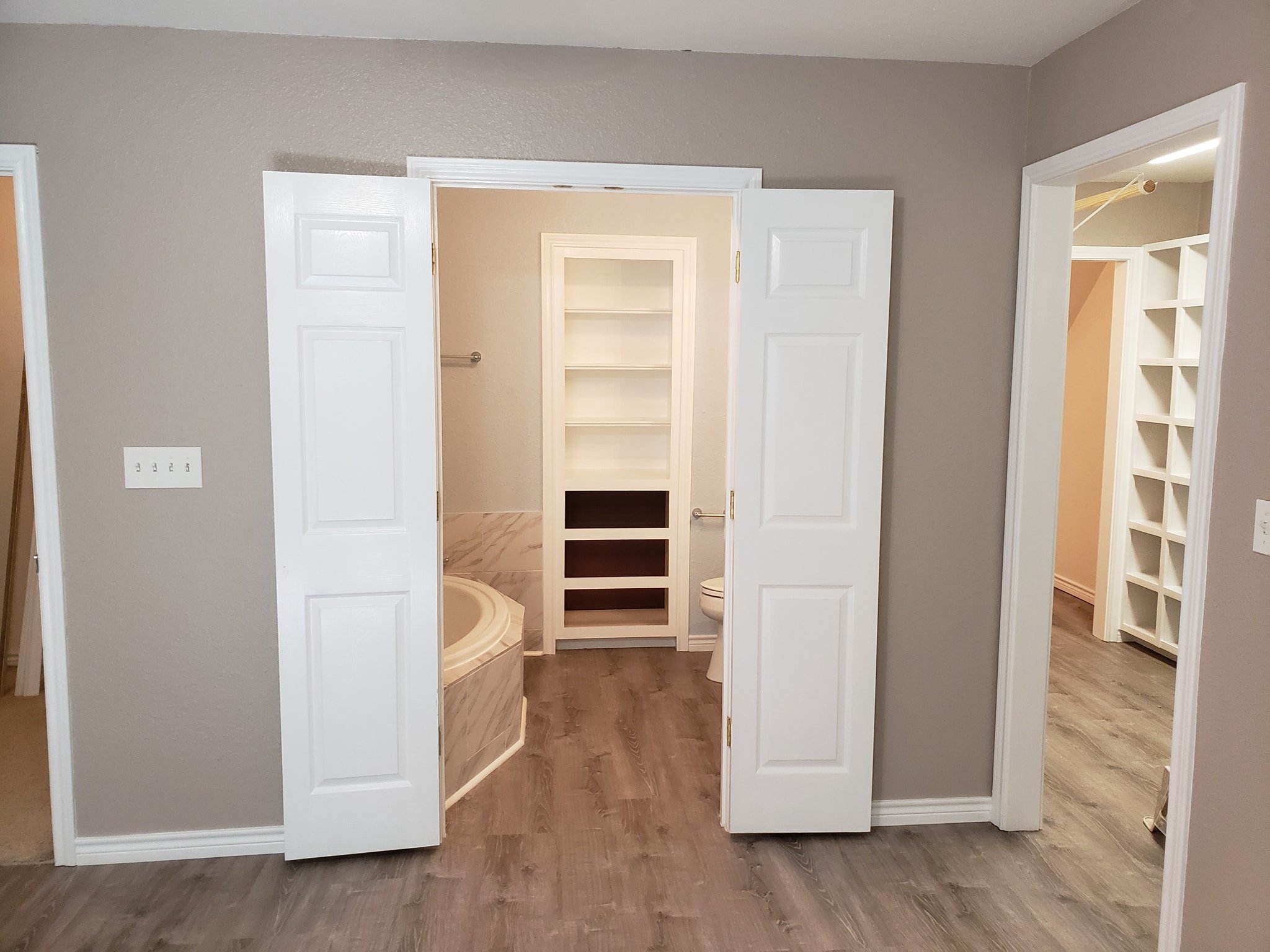 Bathroom Remodeling Gallery image