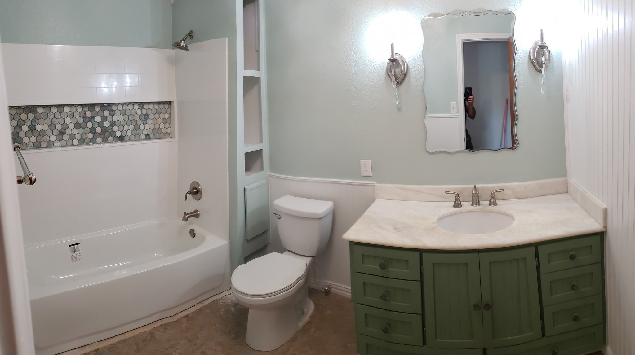 Bathroom Remodeling Gallery image