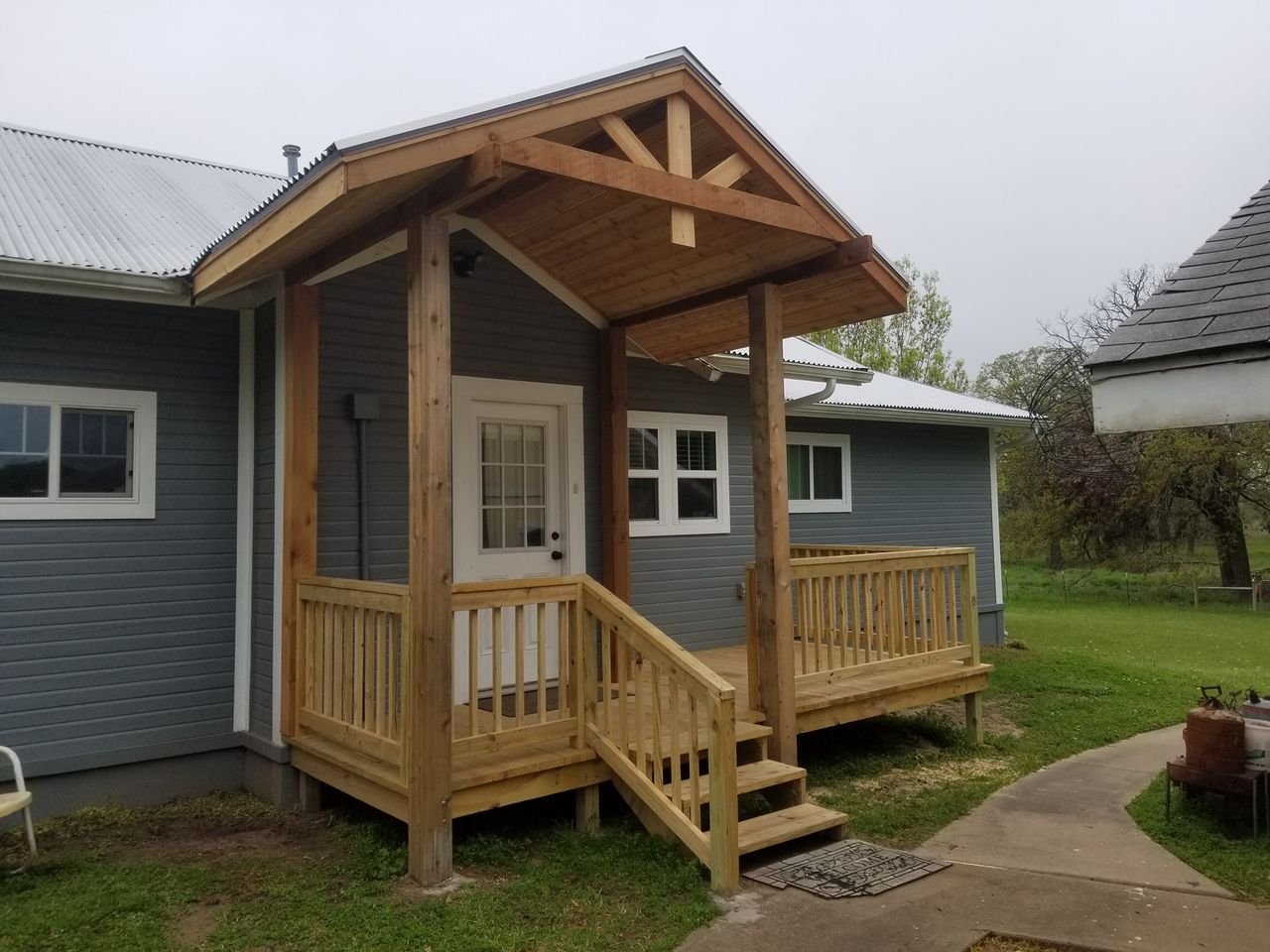 Decks and Patios Gallery image