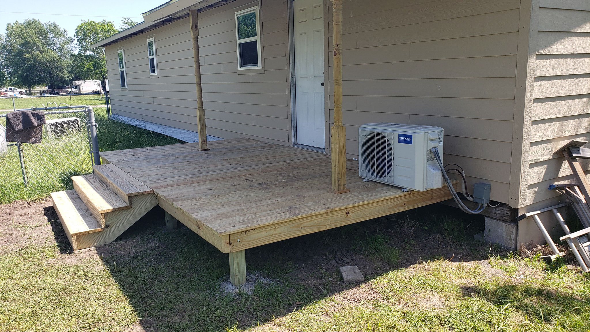 Decks and Patios Gallery image