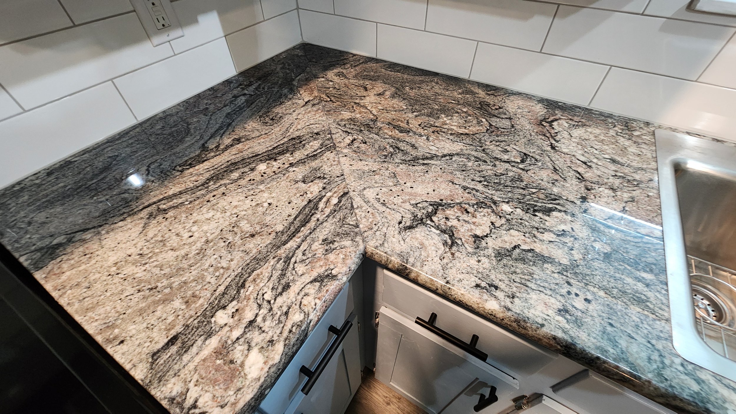 Kitchen Remodeling Gallery image