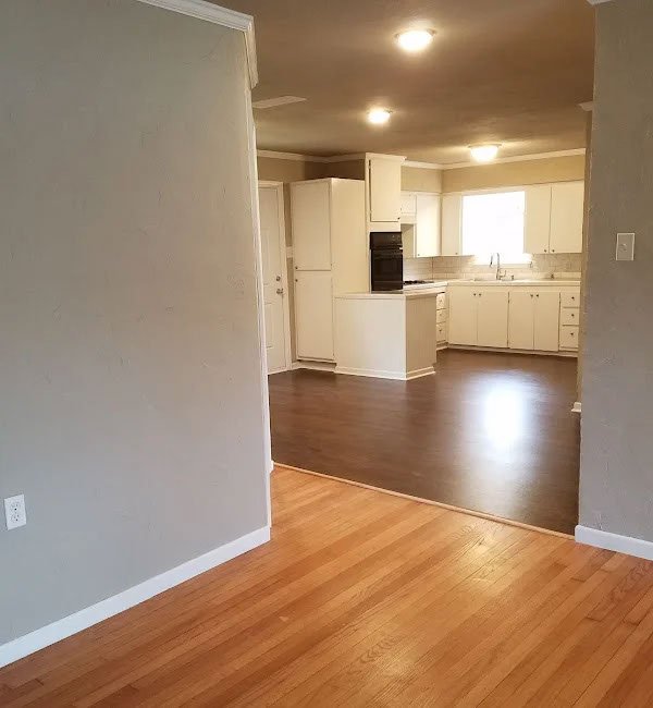 Kitchen Remodeling Gallery image